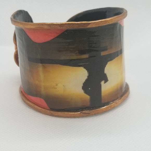 Calvary Cuff - Picture 2 of 9